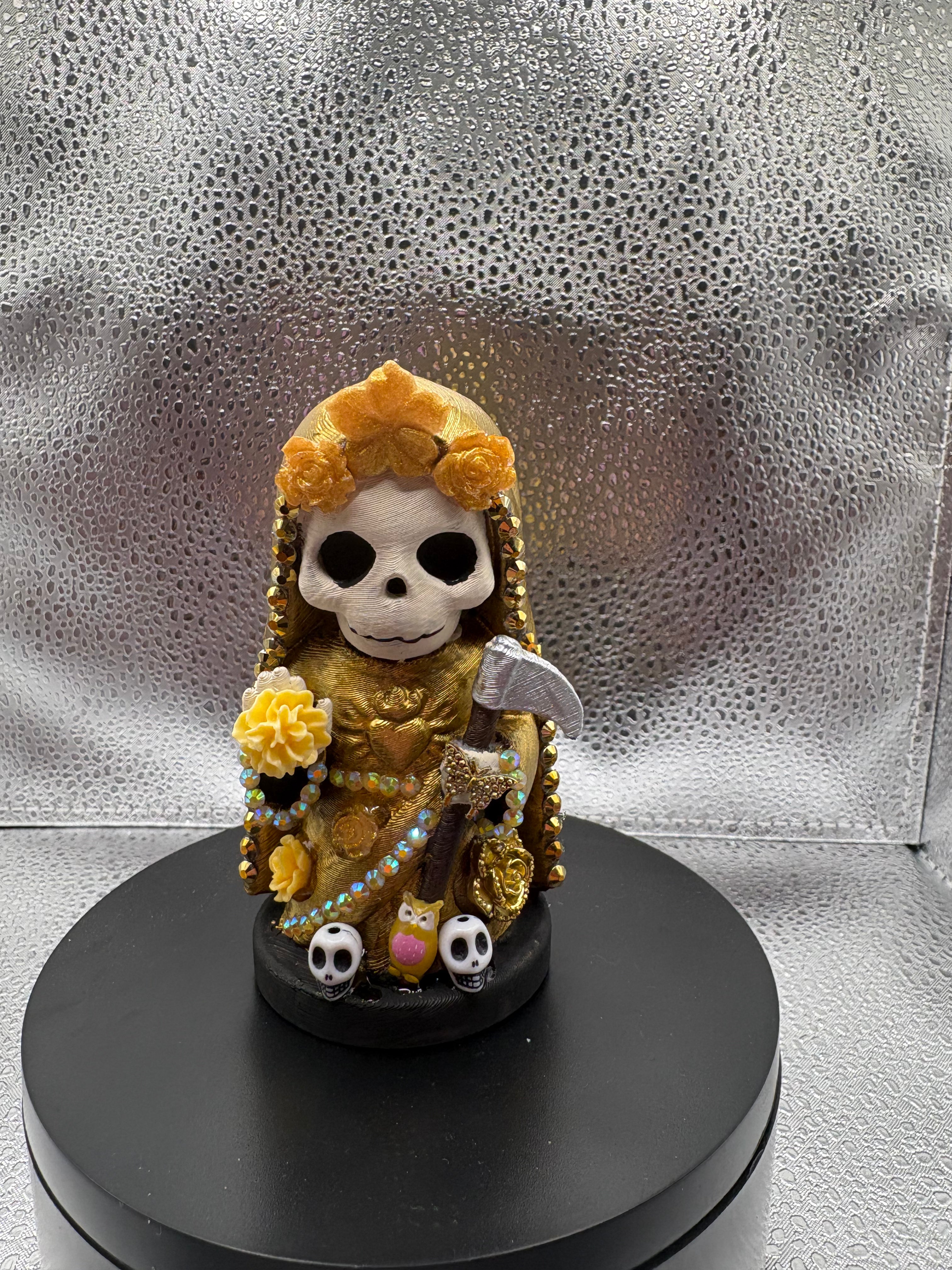 3.75" Santa Muerte Statue Gold