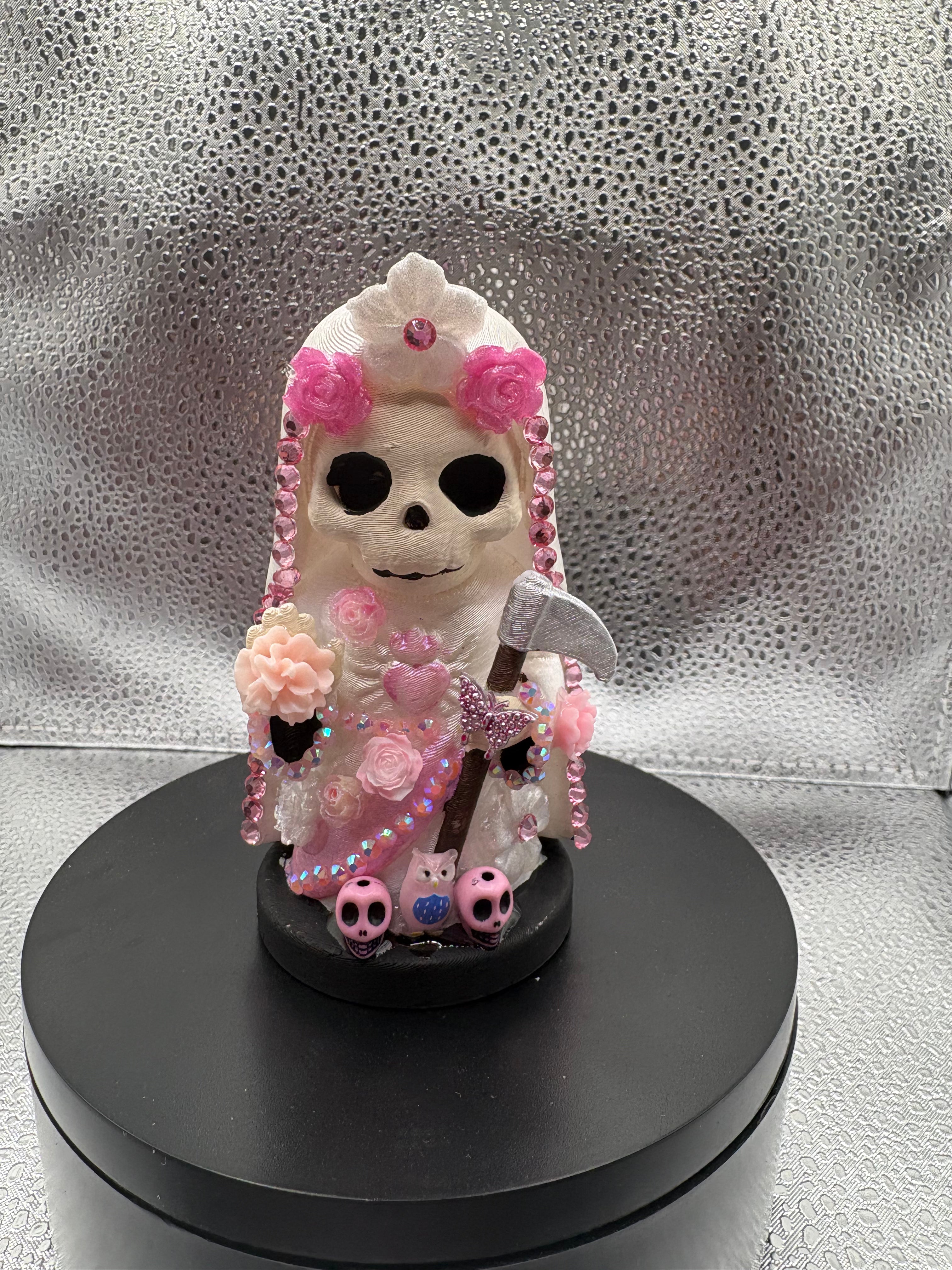 3.75" Santa Muerte Statue Icy White and Pink