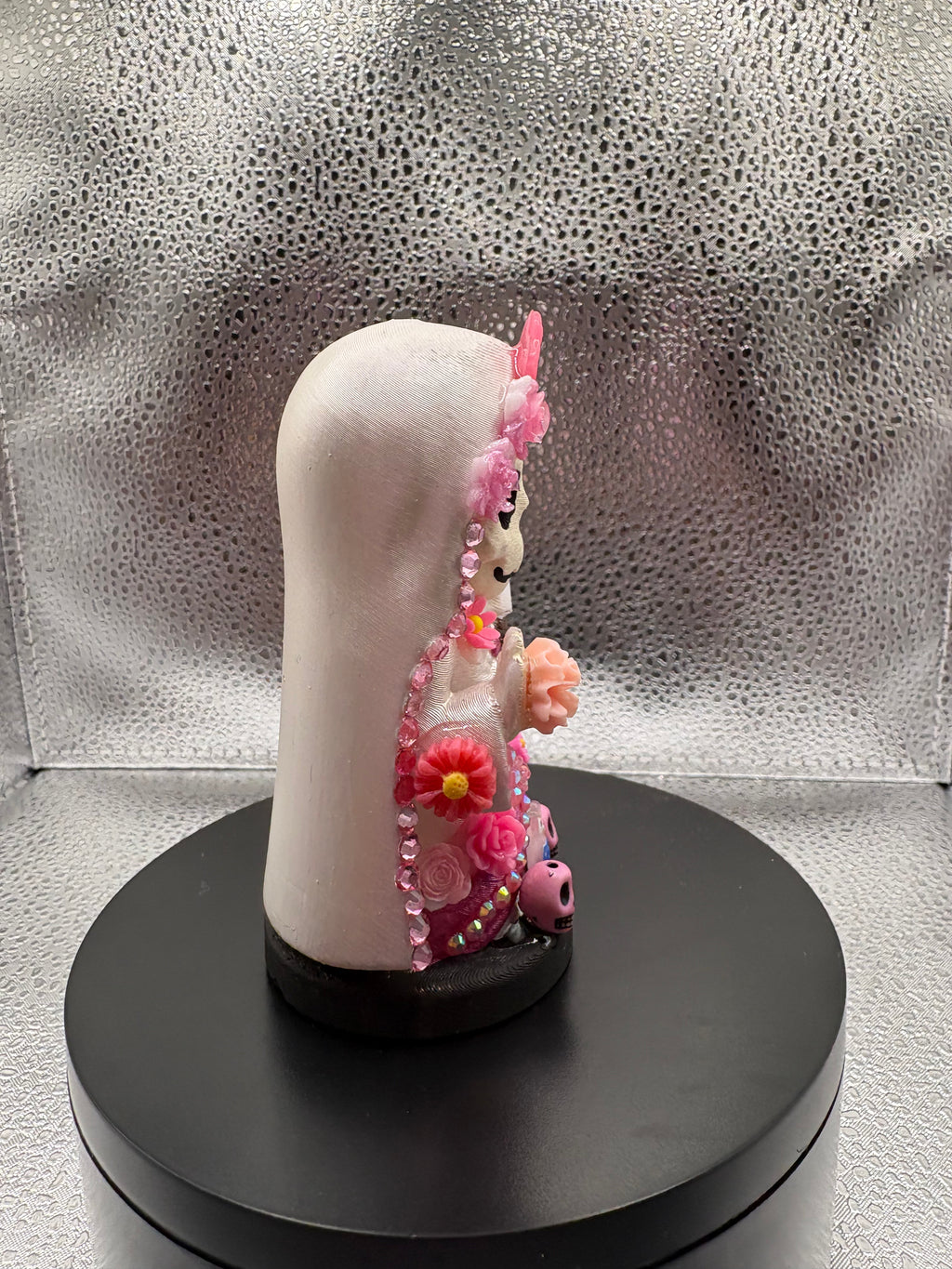 3.75" Santa Muerte Statue Pink and Pearl
