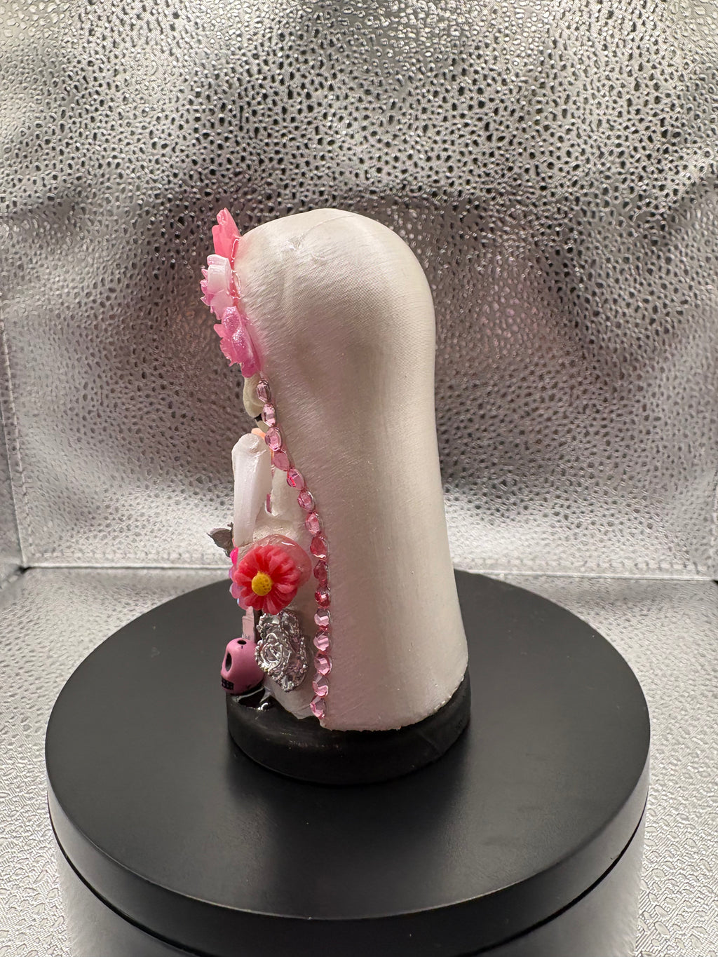3.75" Santa Muerte Statue Pink and Pearl
