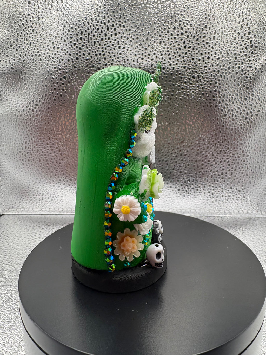 3.75" Santa Muerte Statue Emerald Green