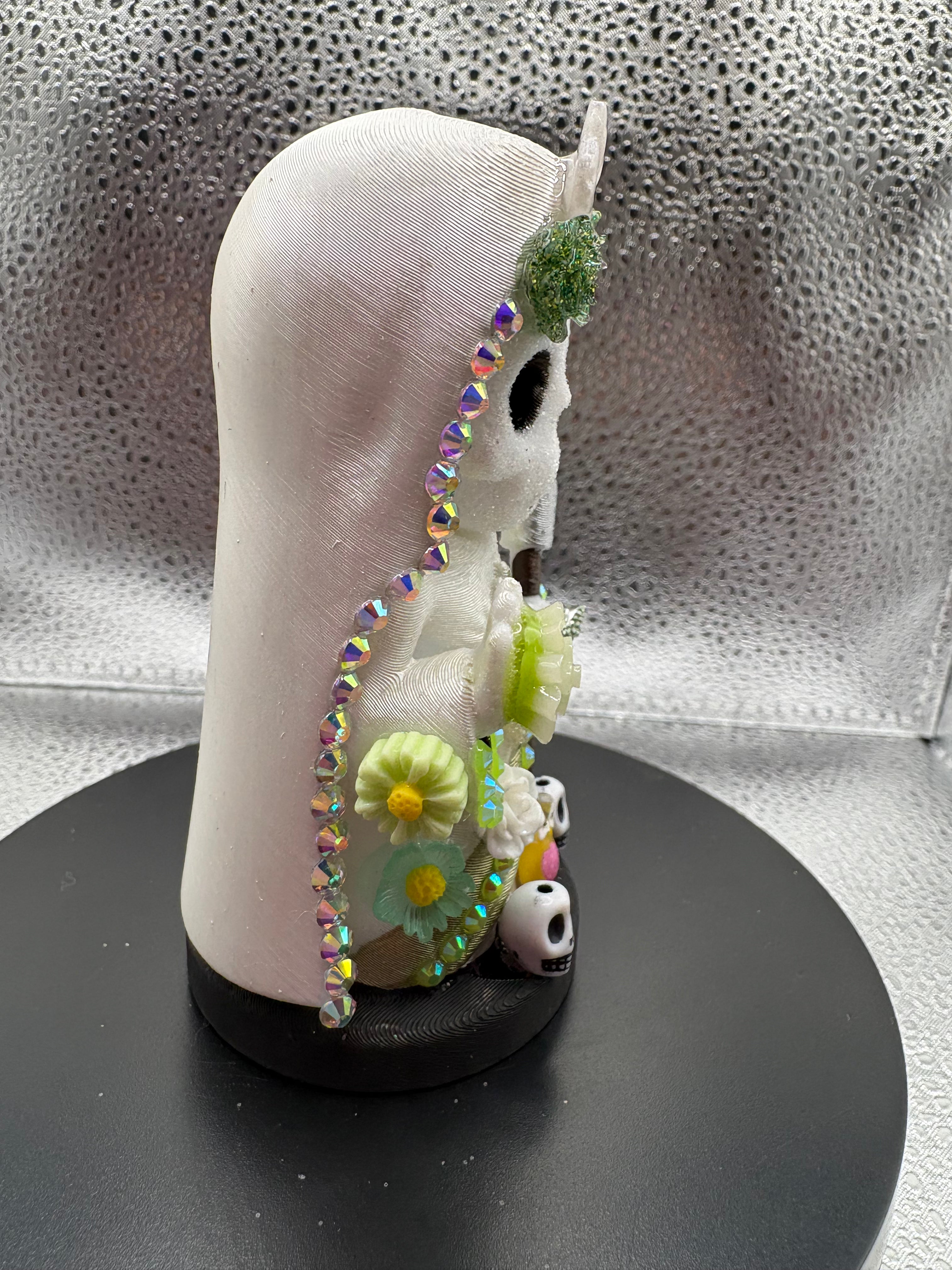 3.75" Santa Muerte Statue Pearl and Green Gold
